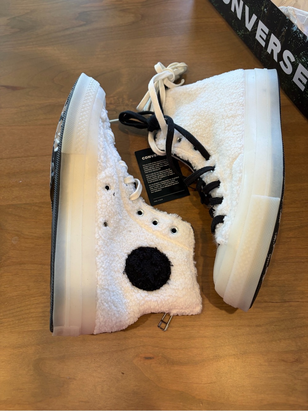 NIB $130 Converse x CLOT Chuck 70 Hi “Giant Panda” 8.5 Mens, 10.5 Women’s - Picture 5 of 11